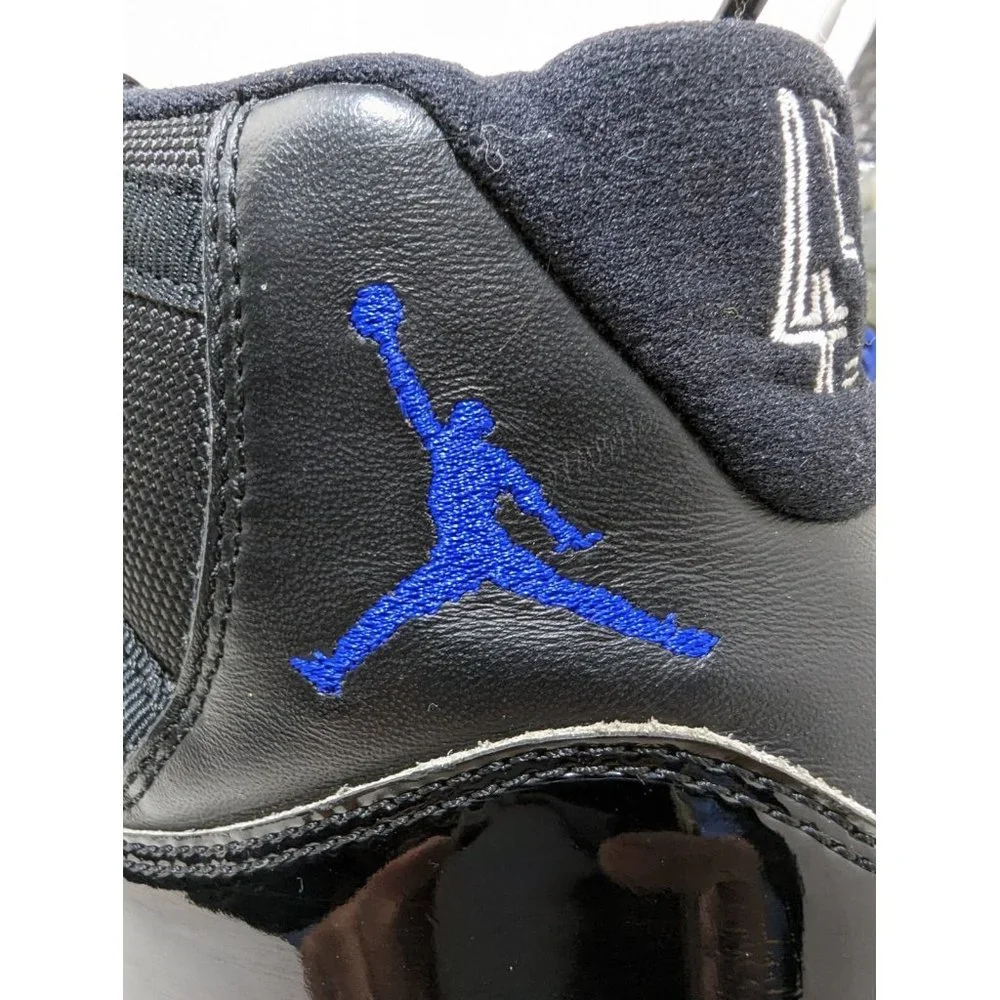 Nike jordan 11